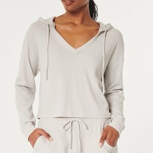 Waffle V-Neck Hoodie